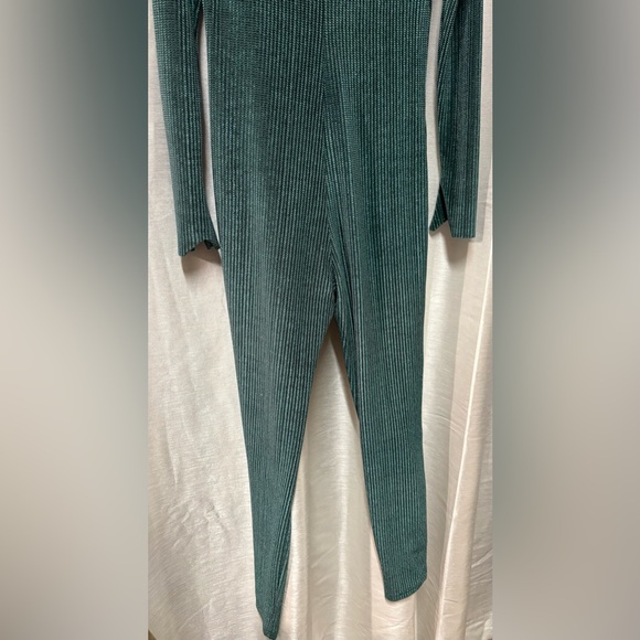 Blush Mark Deep Green Ribbed Jumpsuit S Polo Collar Plunge Neck Romper - Picture 10 of 14